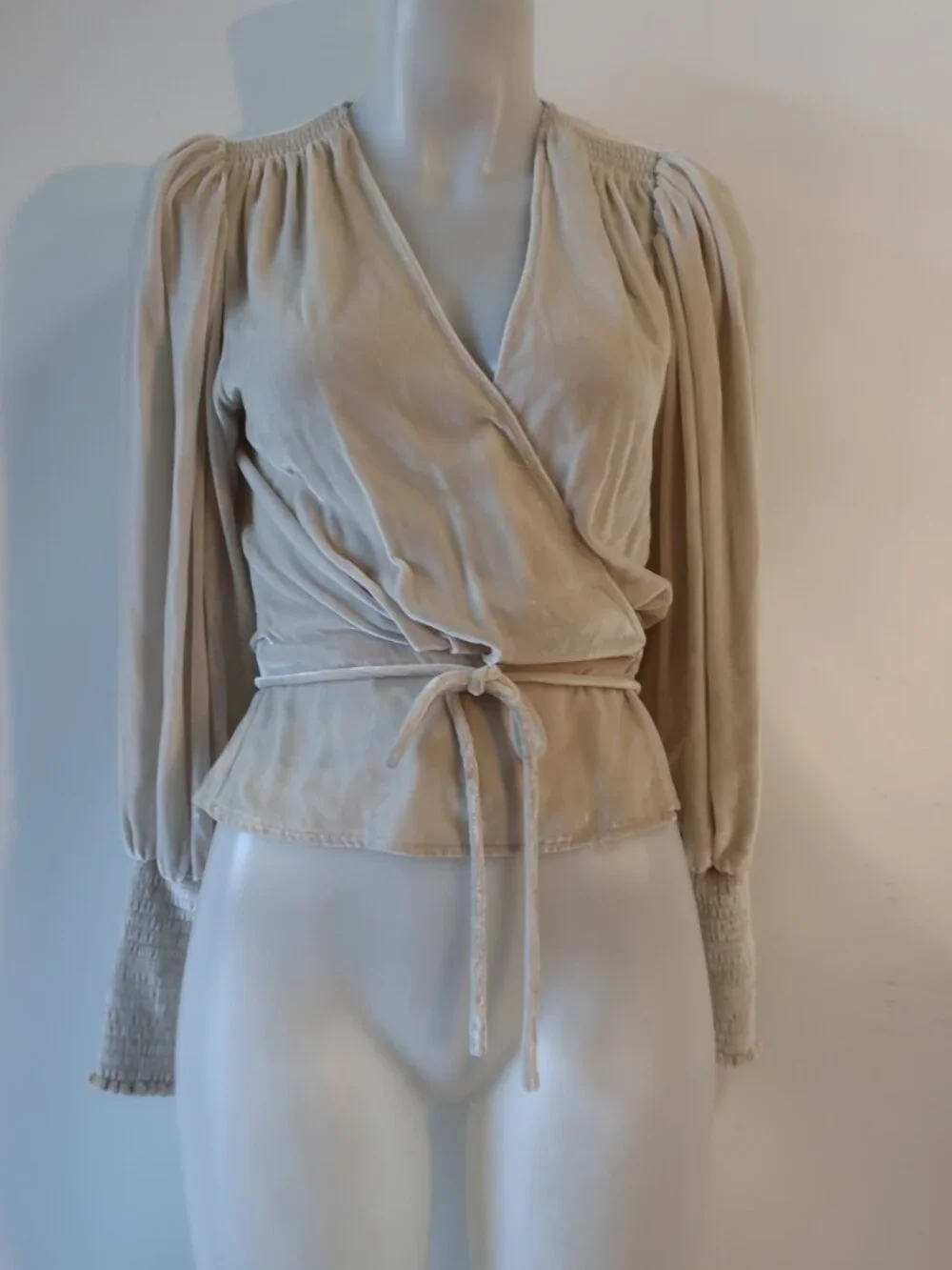 Reformation Cream (Item-27) Mela Rayon Silk Blend Puff Sleeve Velvet Wrap Top XS